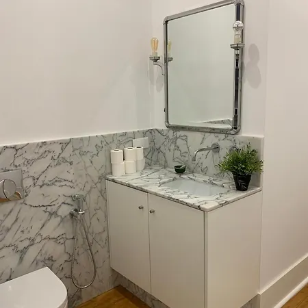 Grace River * ליסבון